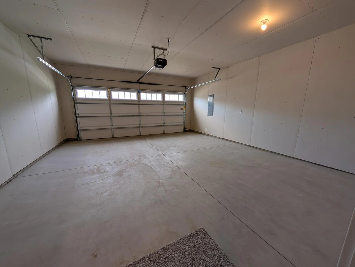 10519 Goodwin Avenue, Cottage Grove, MN 55016