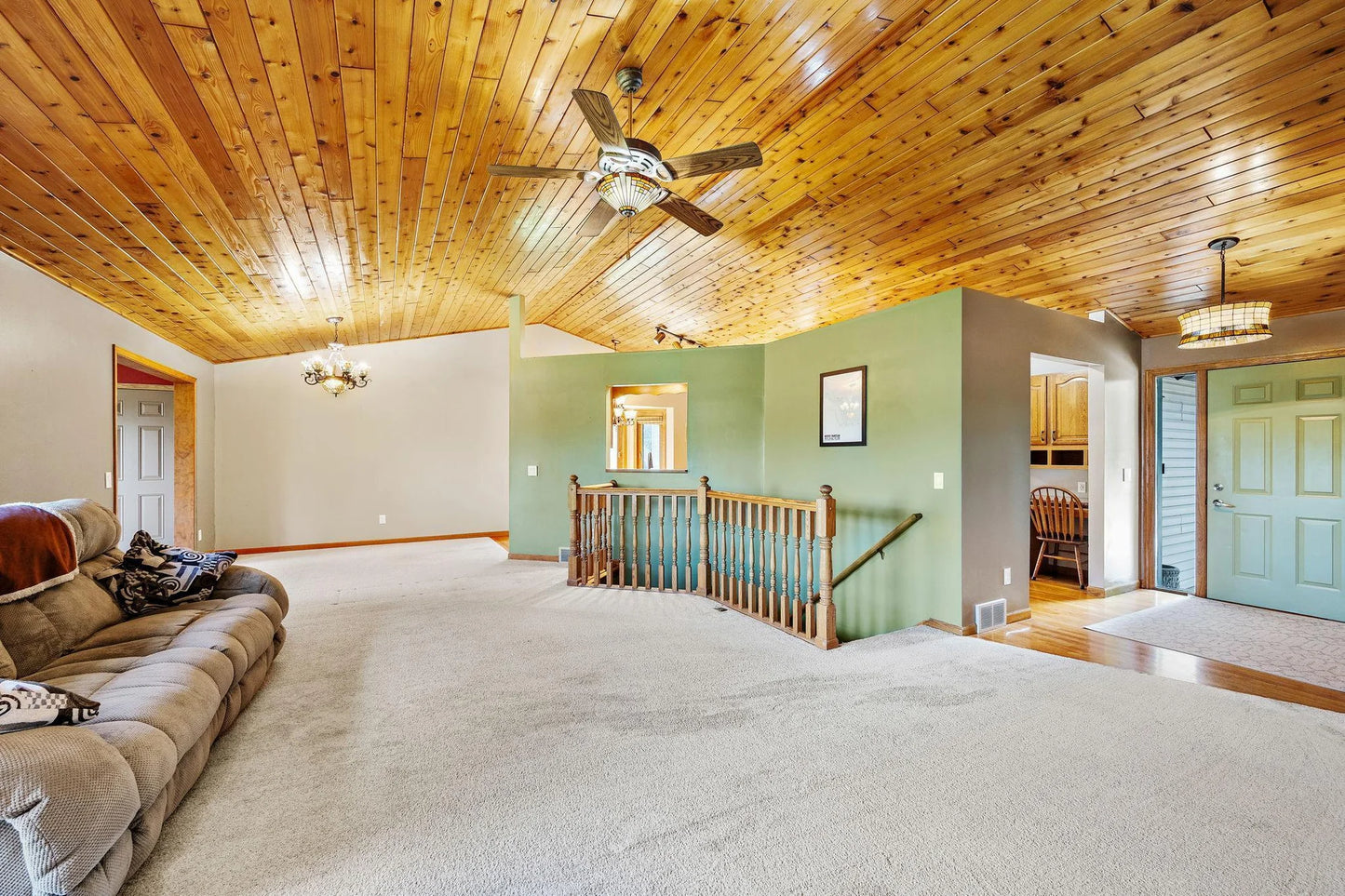 20604 Jasmine Path, Lakeville, MN 55044