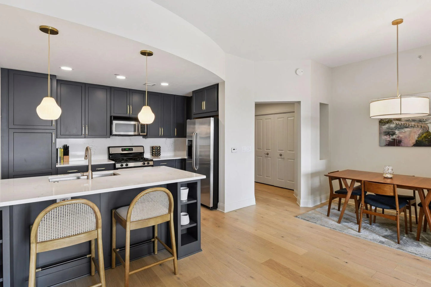 100 3rd Avenue, Minneapolis, MN 55401