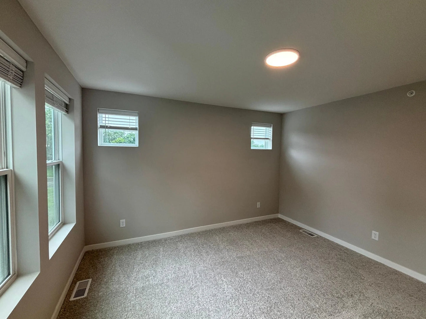 1719 Hauer Trail, Shakopee, MN 55379