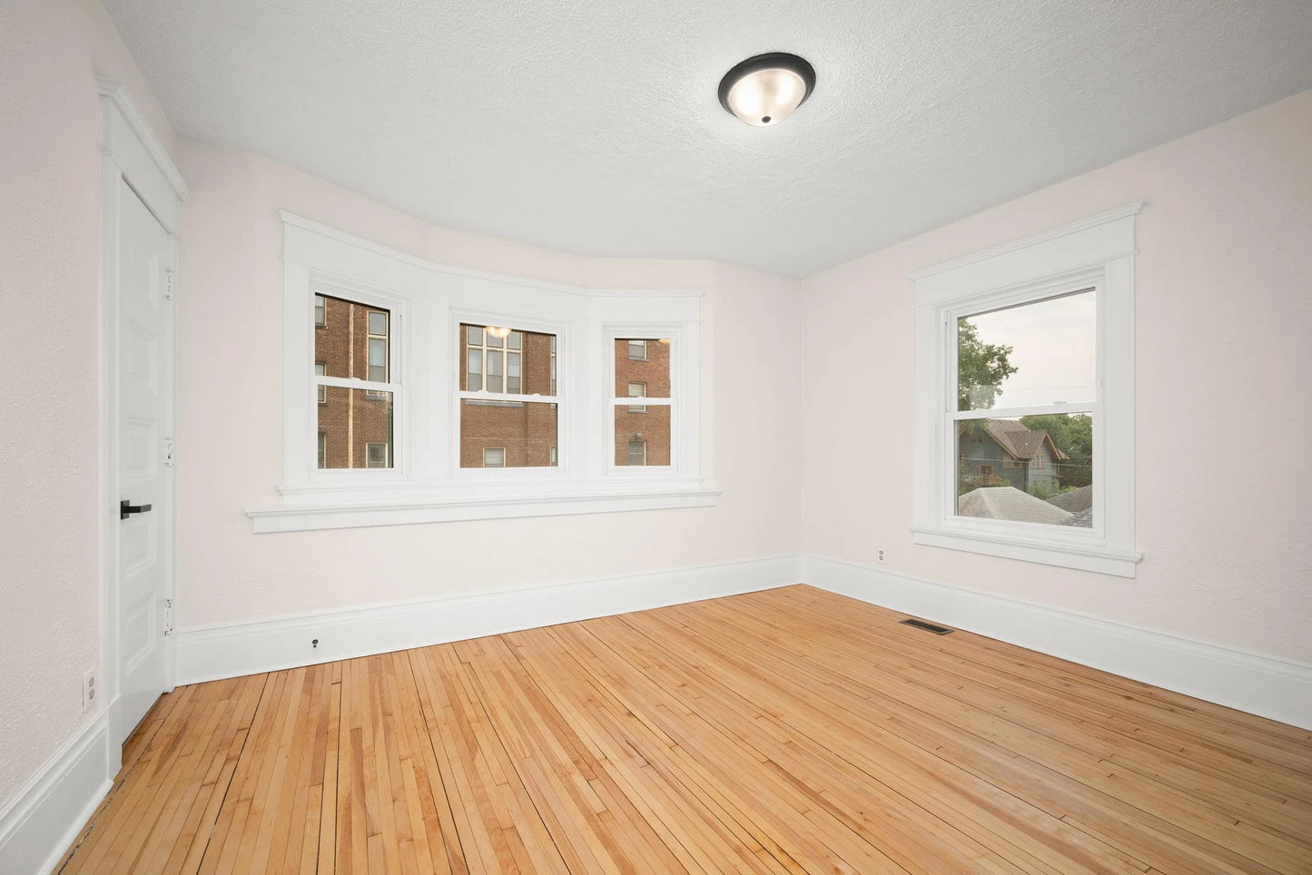1836 Marshall Avenue, Saint Paul, MN 55104