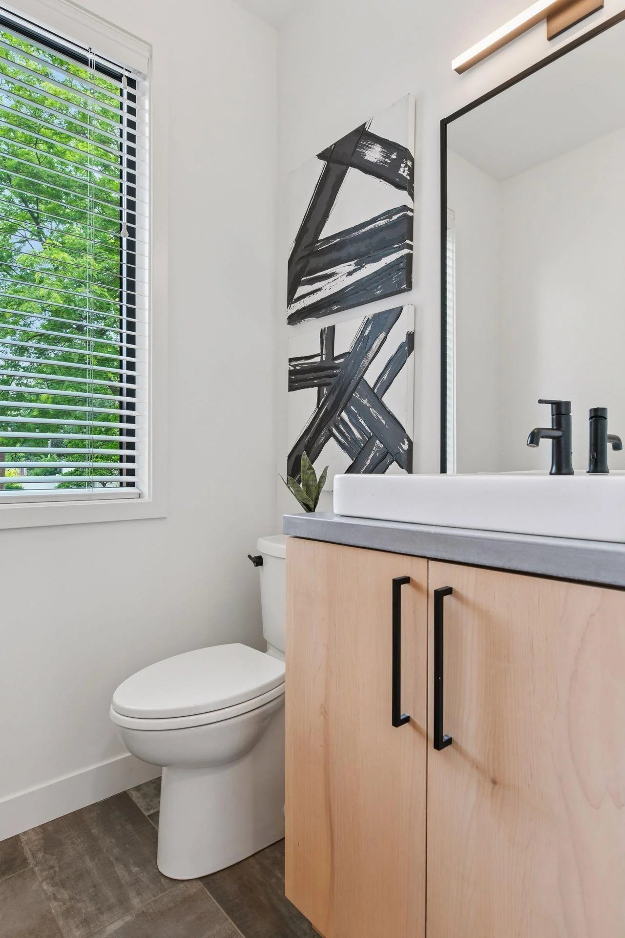 5721 Abbott Avenue, Edina, MN 55410