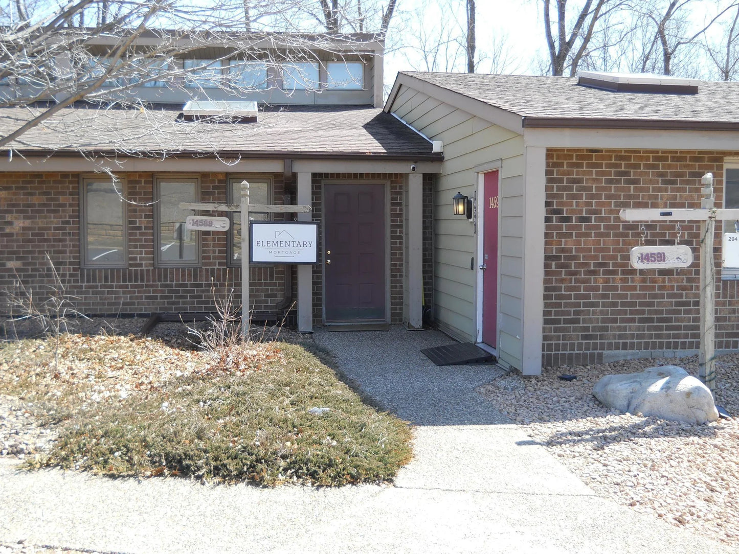 14589 Grand Avenue, Burnsville, MN 55306