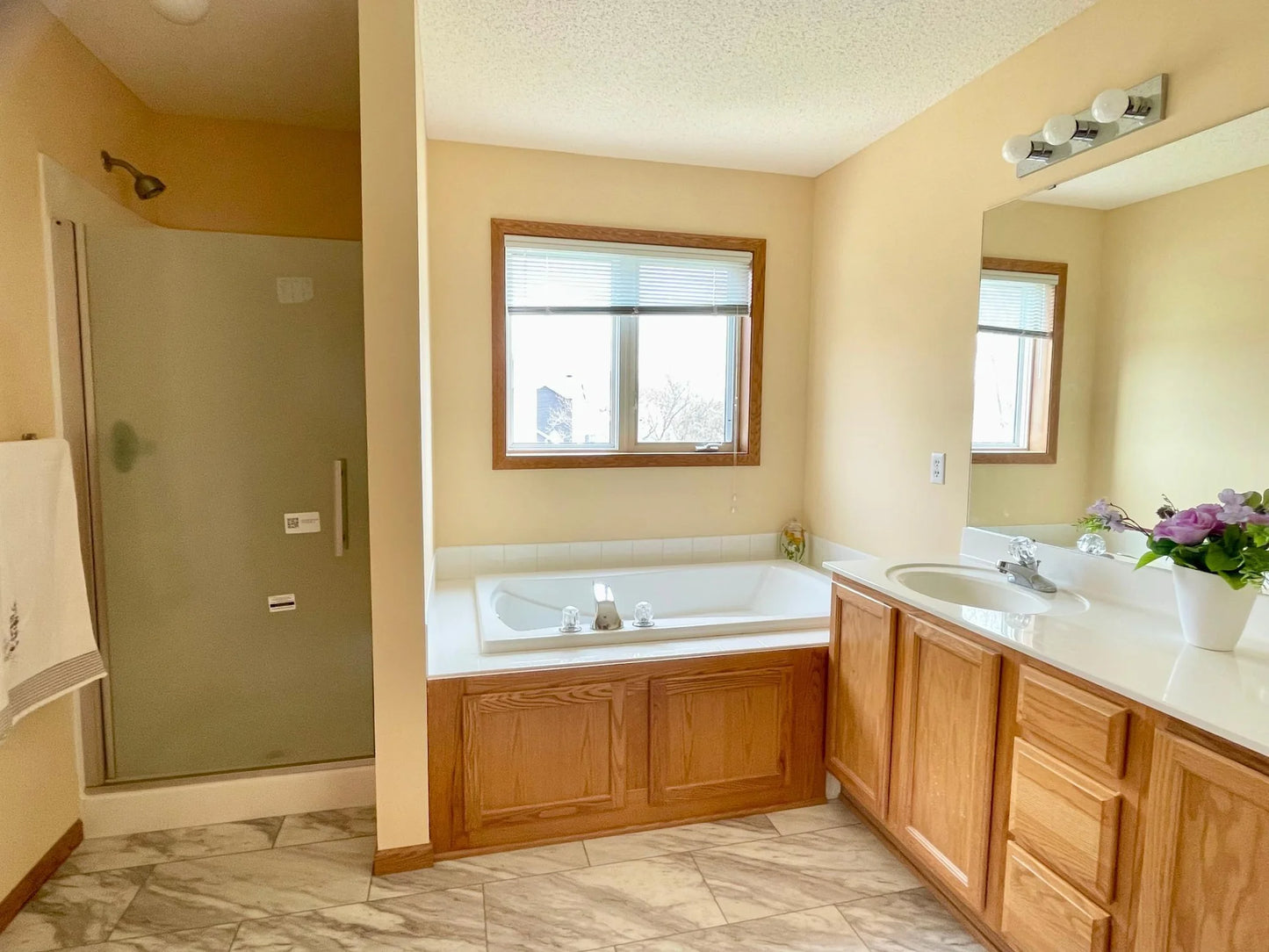 1986 Mathias Road, Shakopee, MN 55379