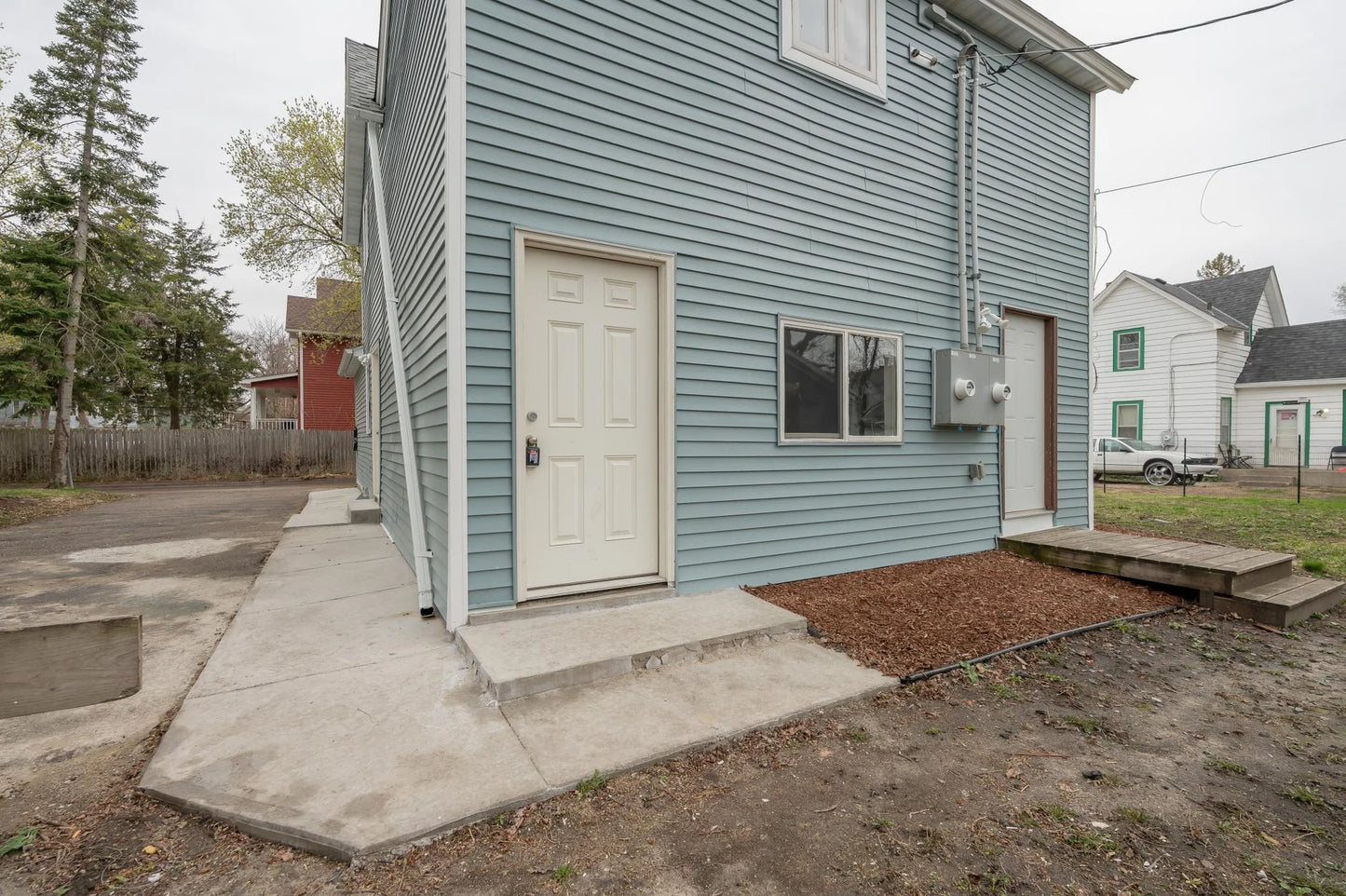 2504 Humboldt Avenue, Minneapolis, MN 55411