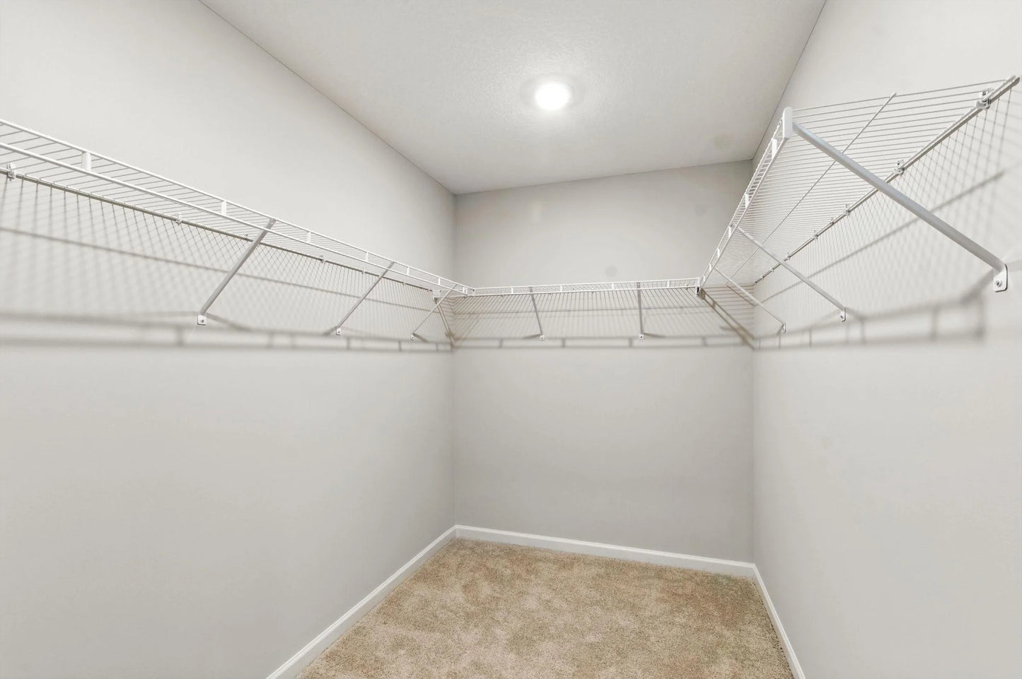 10467 Glenbrook Avenue, Cottage Grove, MN 55016