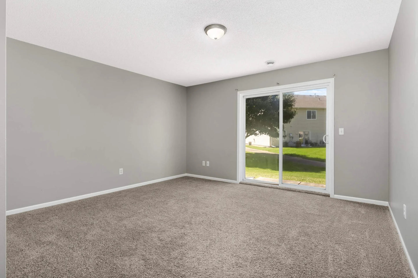 48 Arbor Lane, Farmington, MN 55024