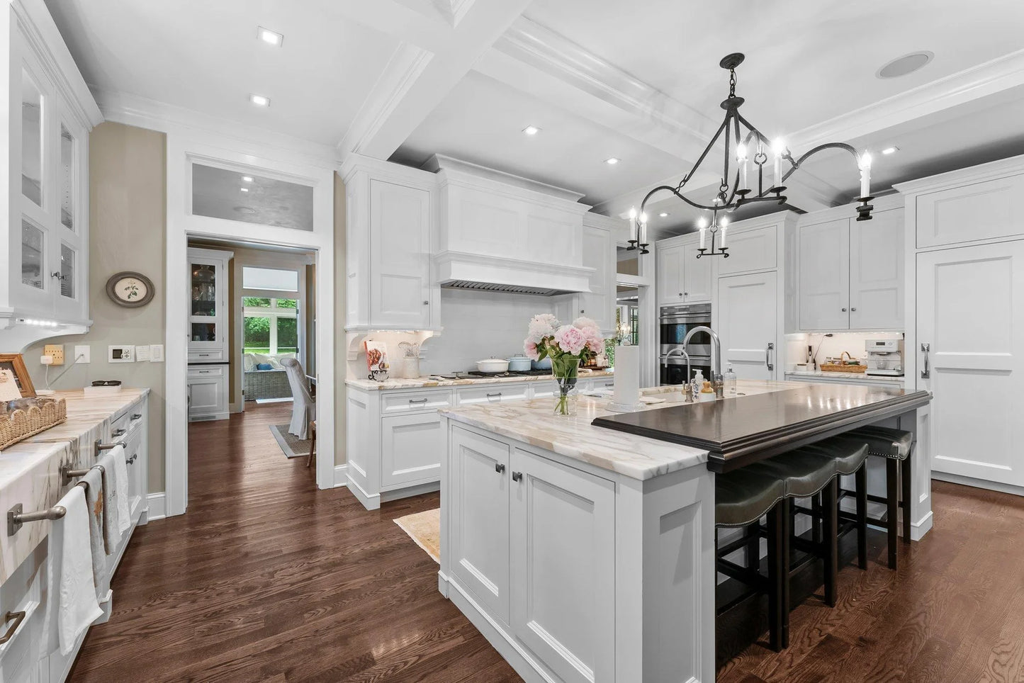 6601 Blackfoot Pass, Edina, MN 55439