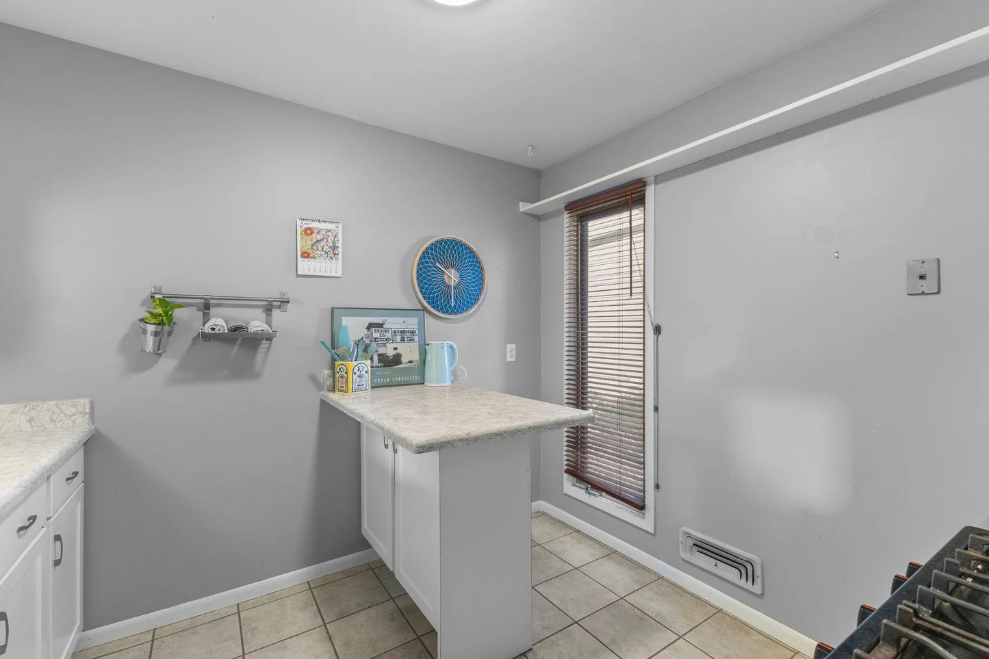 4352 4th Avenue, Minneapolis, MN 55409