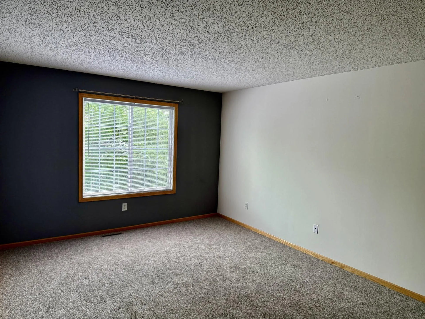 2550 49th Street, Inver Grove Heights, MN 55076
