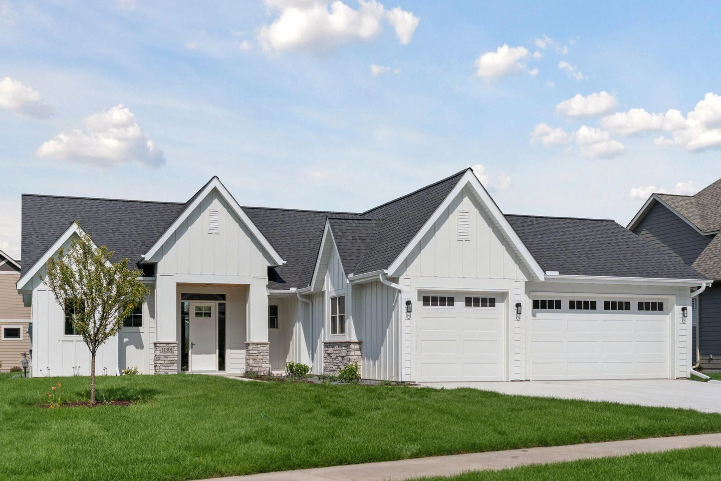 11301 Latrobe Lane, Lake Elmo, MN 55042