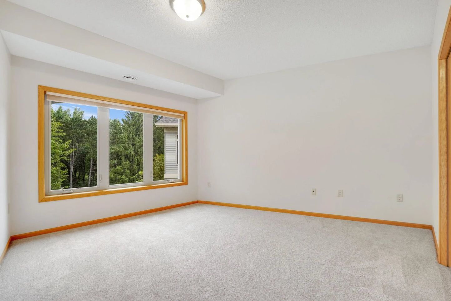 5200 Pathways Avenue, White Bear Lake, MN 55110