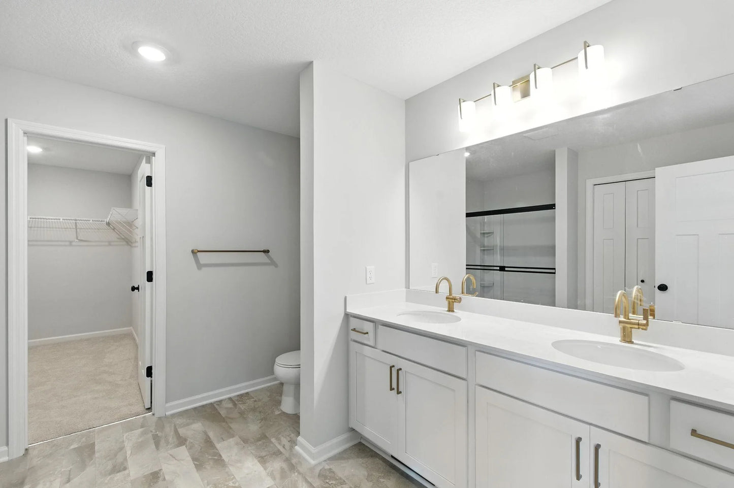 10467 Glenbrook Avenue, Cottage Grove, MN 55016