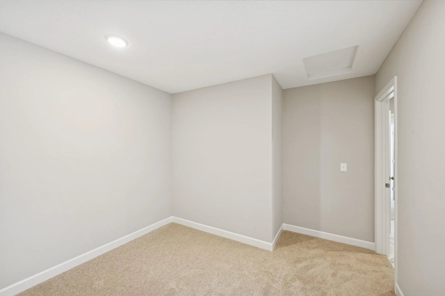 11484 5th Street, Hanover, MN 55341