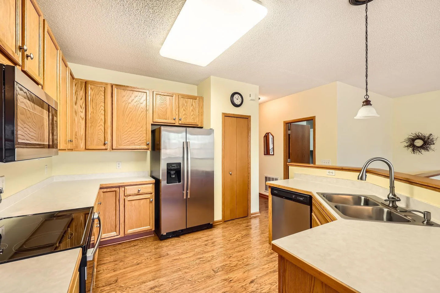 341 Campfire Curve, Chaska, MN 55318