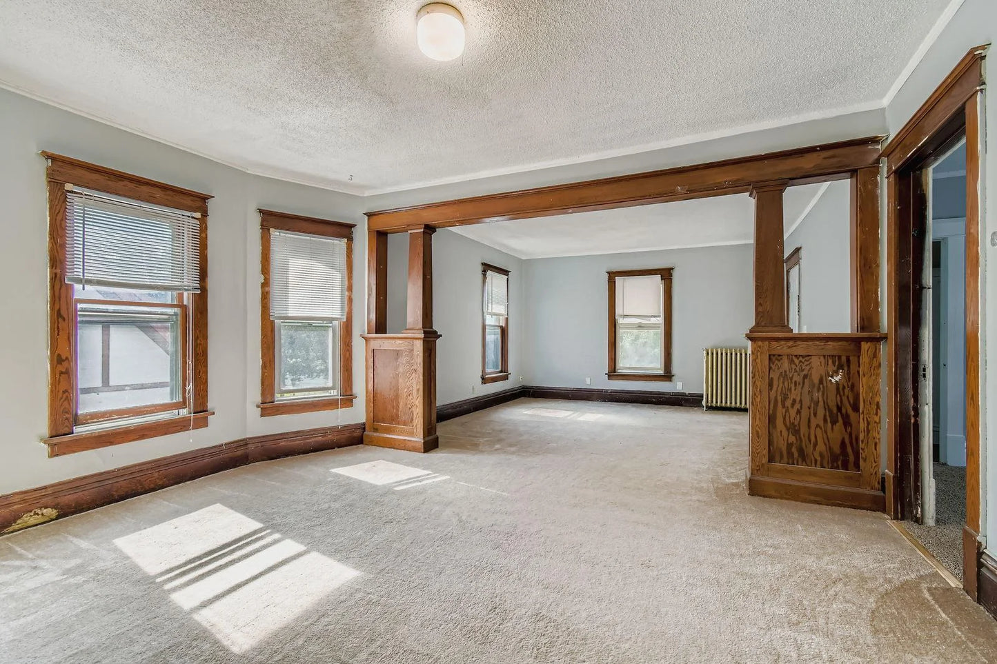 597 Geranium Avenue, Saint Paul, MN 55130