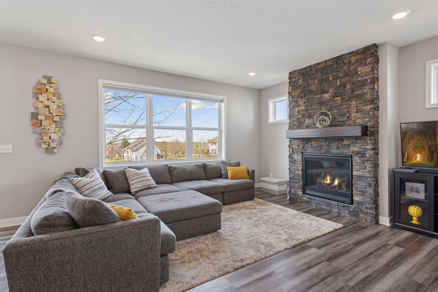 606 Blue Heron Circle, Jordan, MN 55352