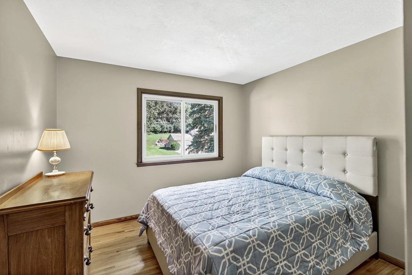 441 Walnut Lane, Apple Valley, MN 55124