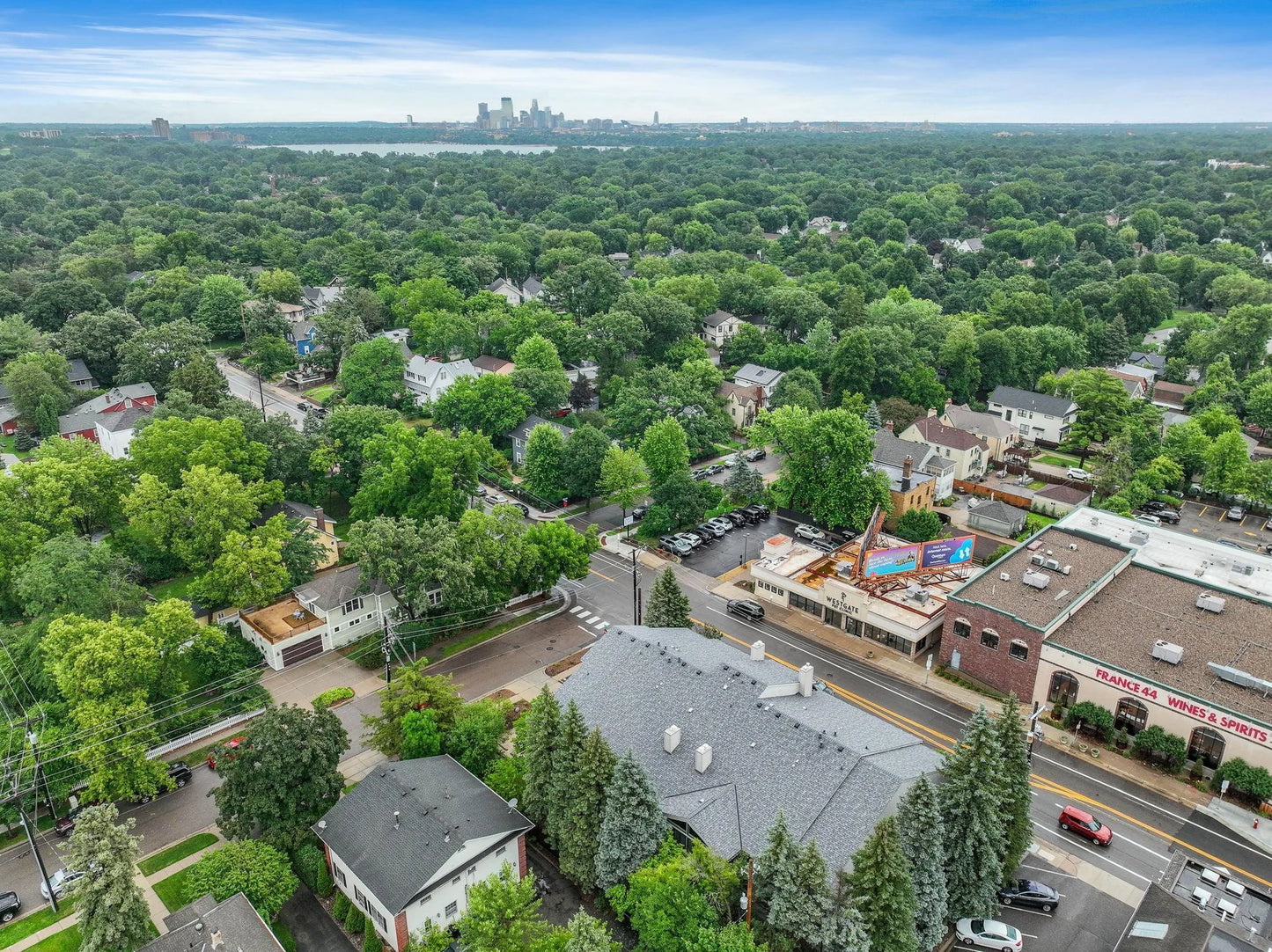 4360 France Avenue, Edina, MN 55410