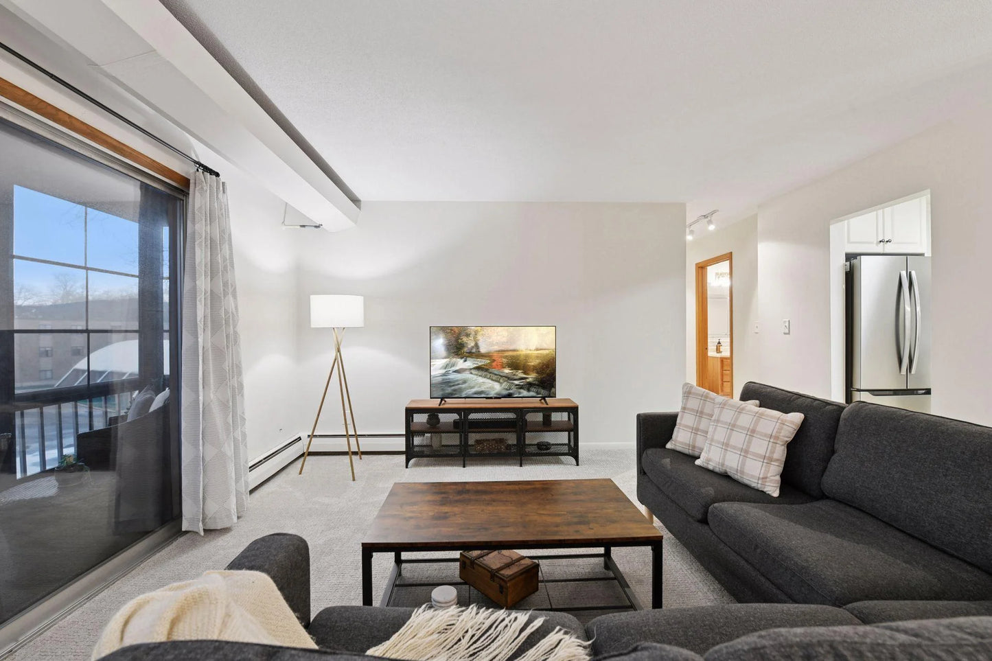 5420 Three Points Boulevard, Mound, MN 55364