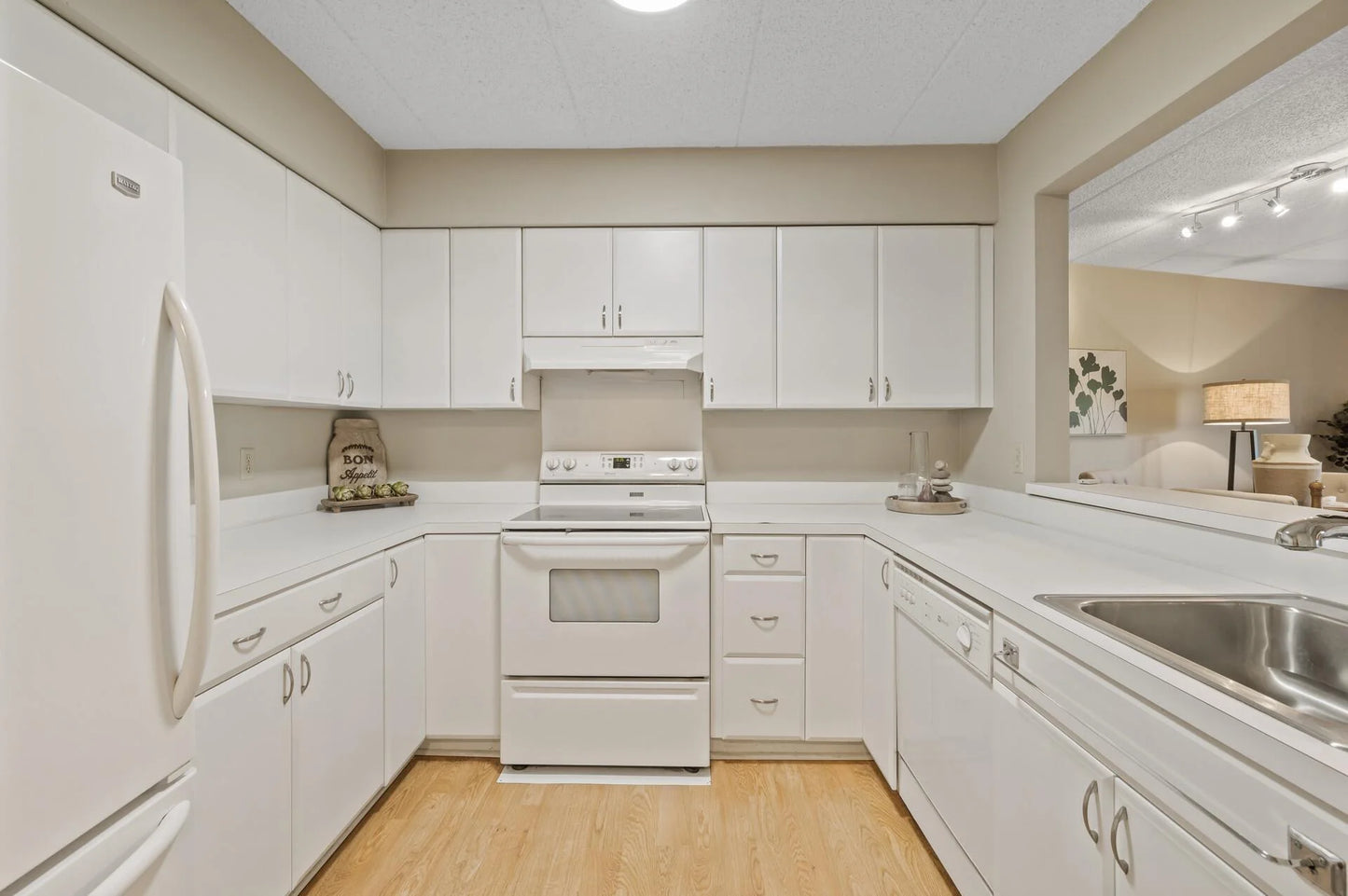 3320 Louisiana Avenue, Saint Louis Park, MN 55426