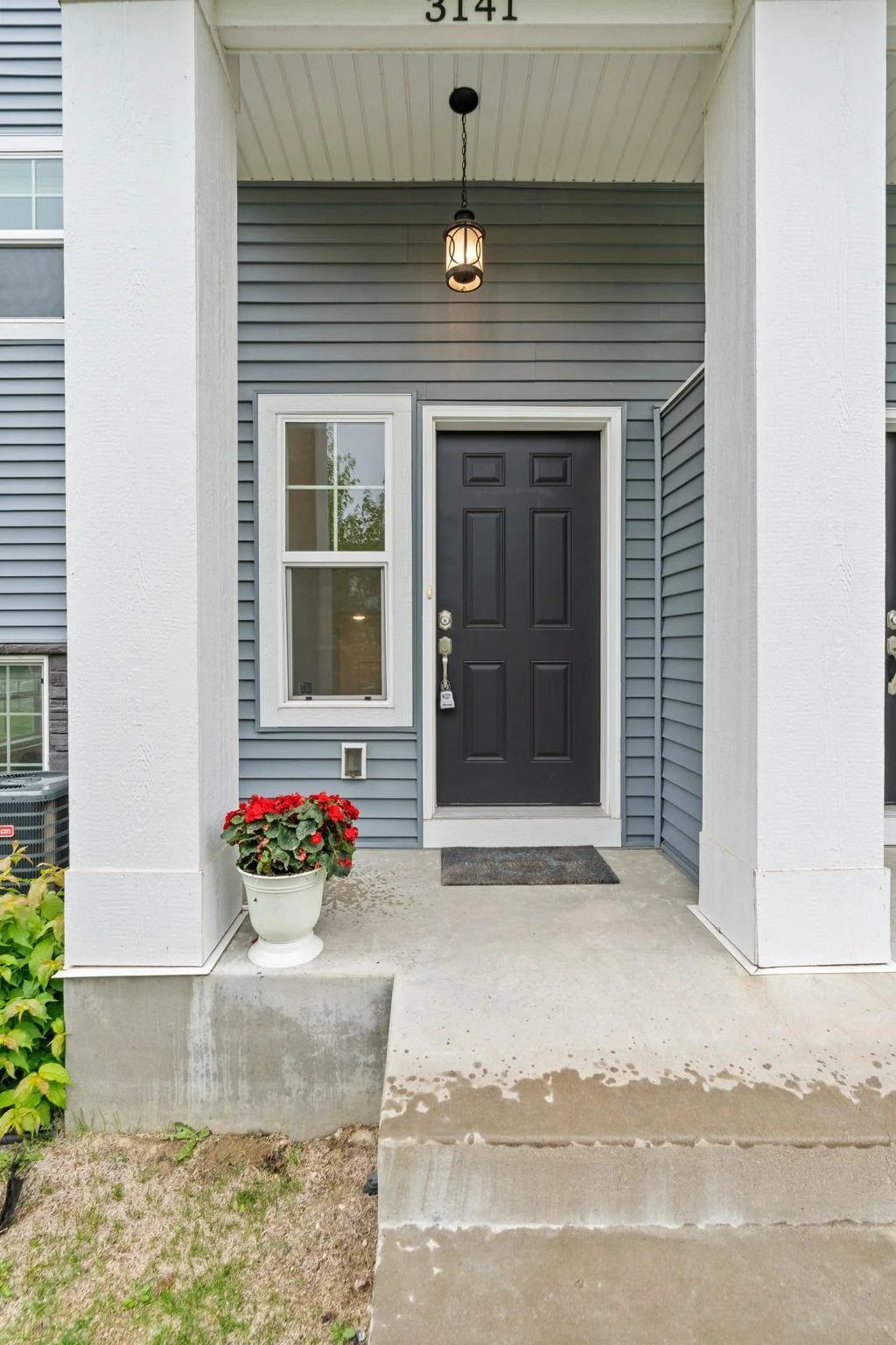 3141 Clover Ridge Drive, Chaska, MN 55318