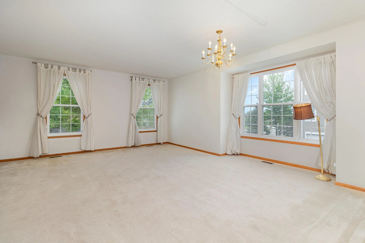 7710 Elm Grove Court, New Hope, MN 55428