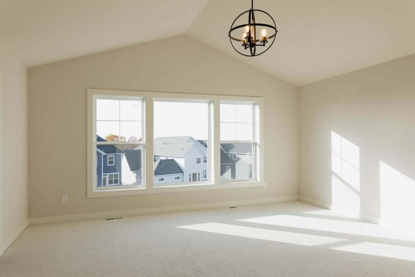 6565 Timber Arch Drive, Chaska, MN 55318