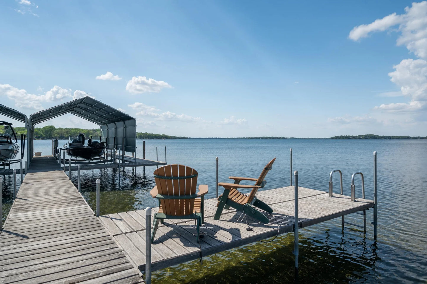 115 Wildwood Beach Road, Mahtomedi, MN 55115