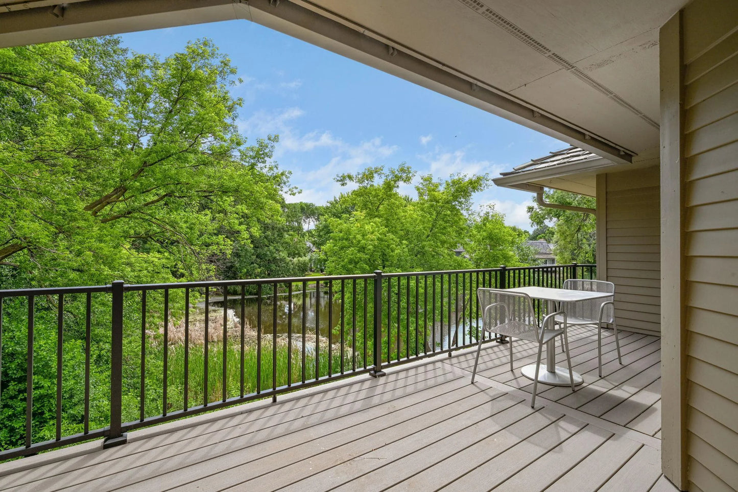 6102 Waterford Court, Edina, MN 55436