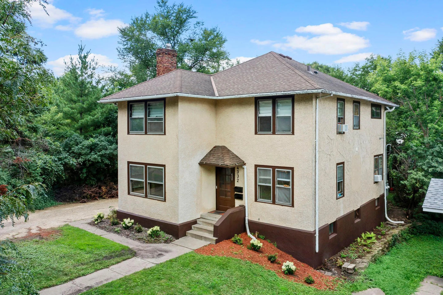 4332 Xerxes Avenue, Minneapolis, MN 55410
