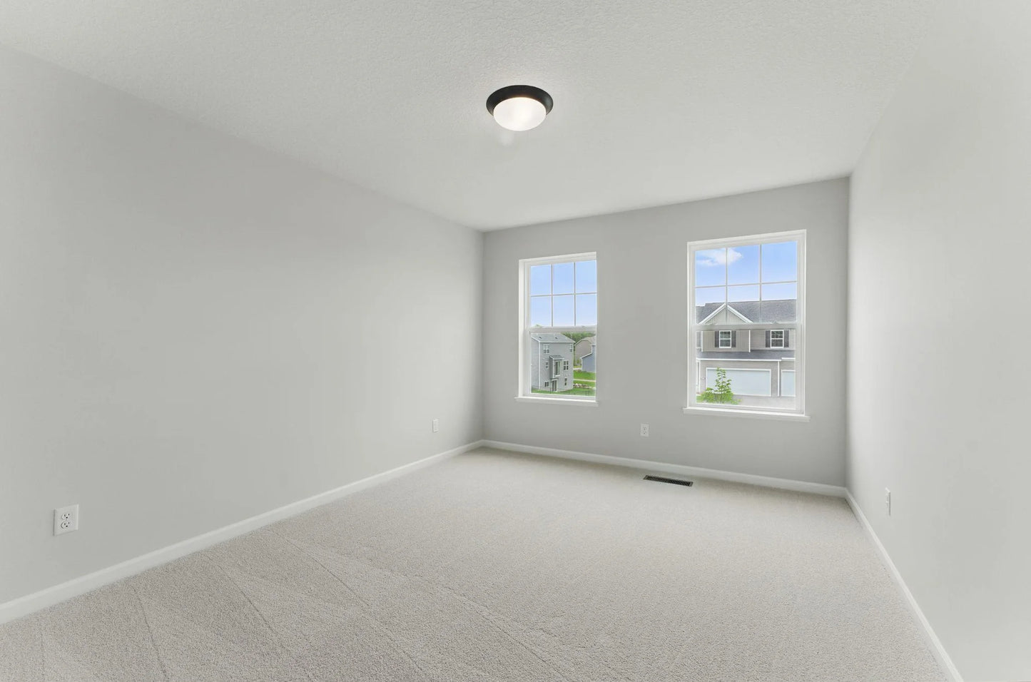 19334 Clearwater Court, Farmington, MN 55024
