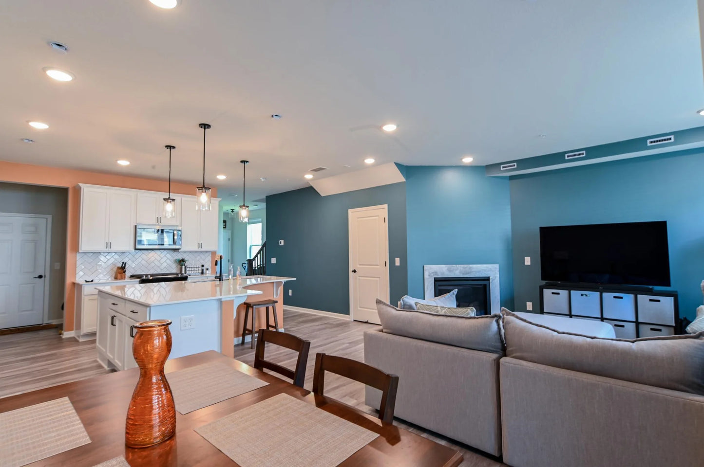 4837 Avery Court, Eagan, MN 55123