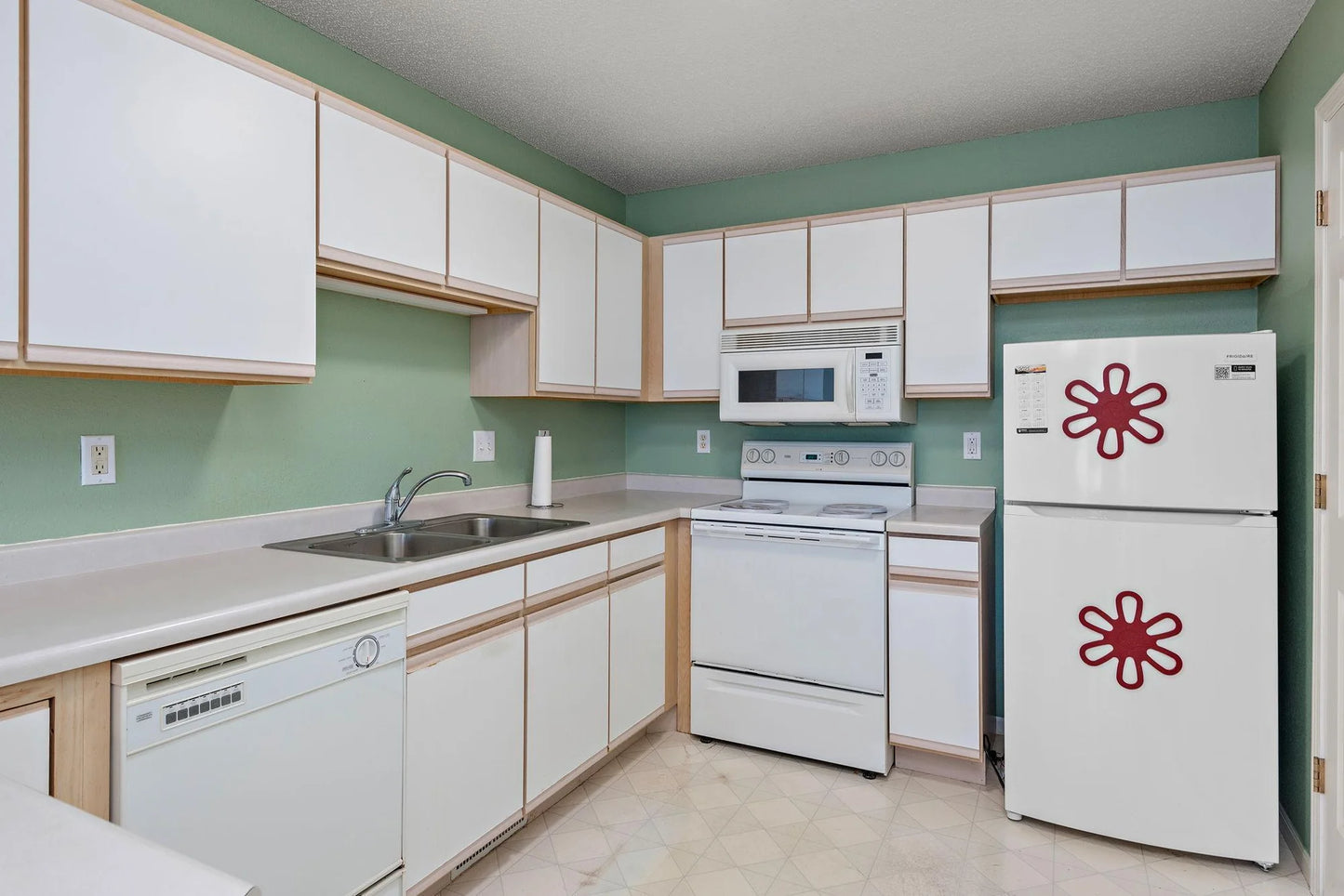 11023 57th Street, Albertville, MN 55301