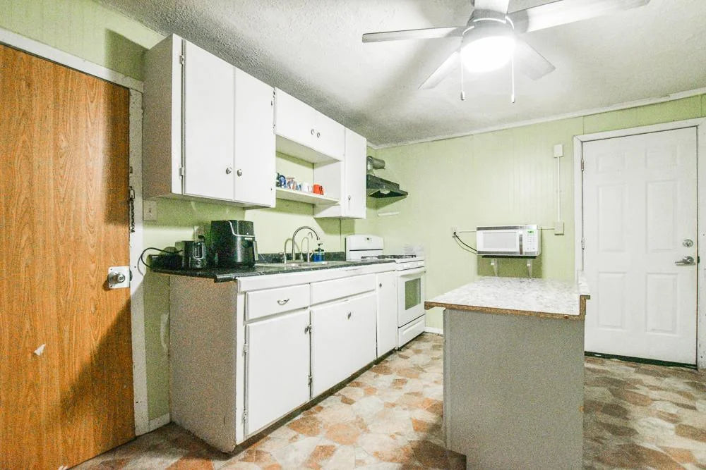 792 Cook Avenue, Saint Paul, MN 55106