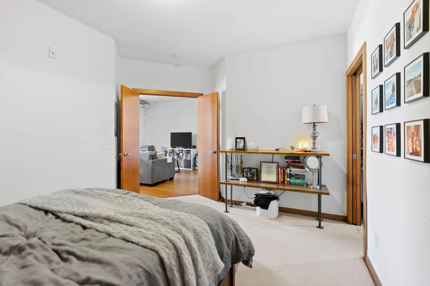 15 Franklin Avenue, Minneapolis, MN 55404
