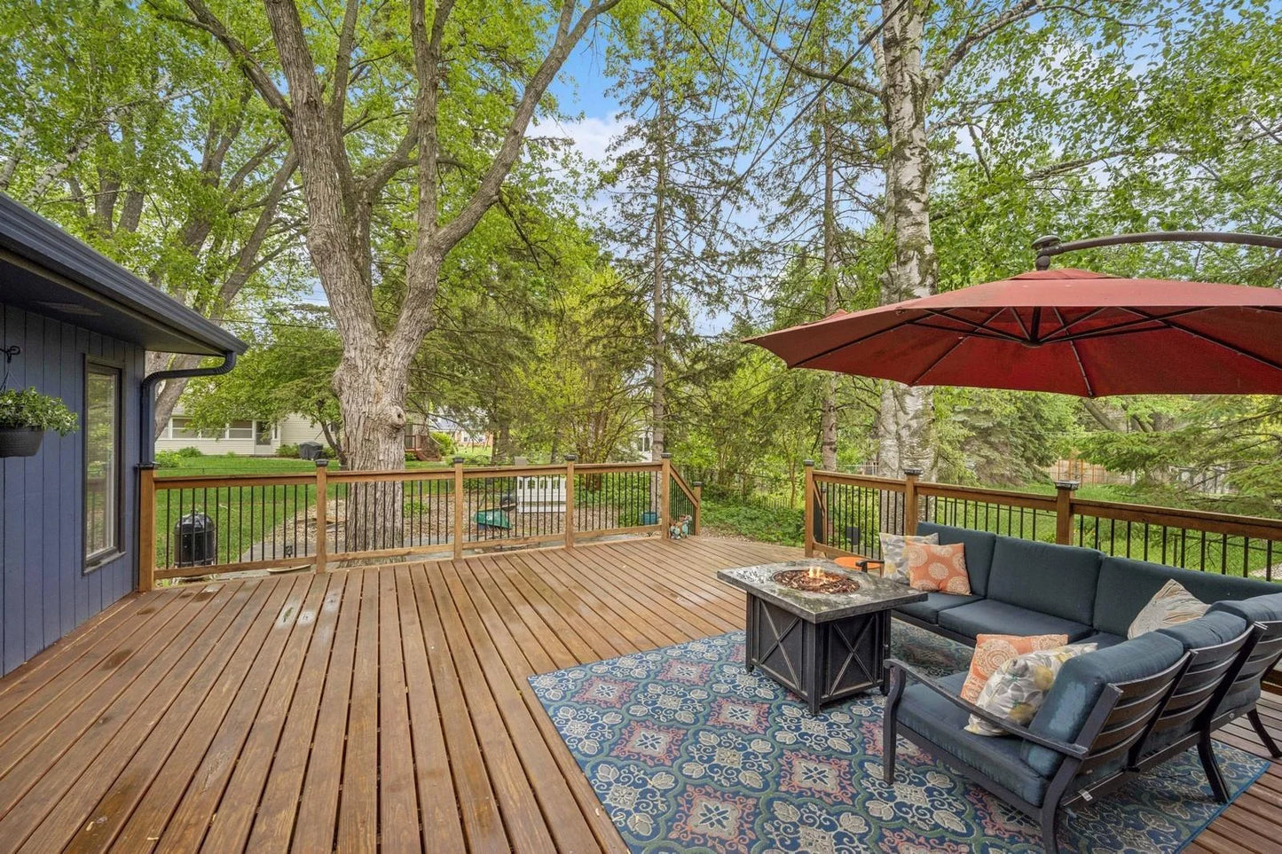 2500 Ensign Avenue, Golden Valley, MN 55427