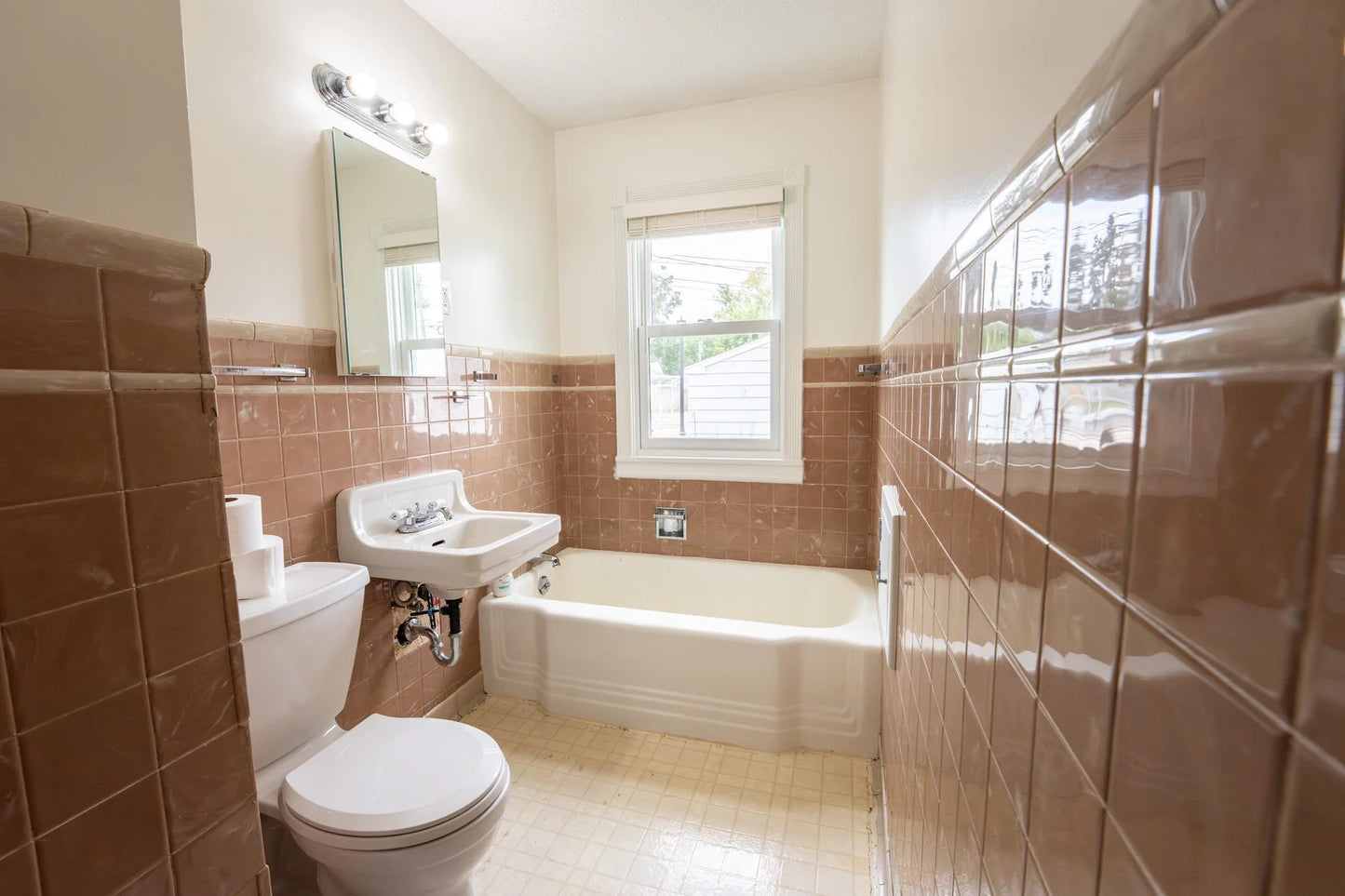 4635 Thomas Avenue, Minneapolis, MN 55412
