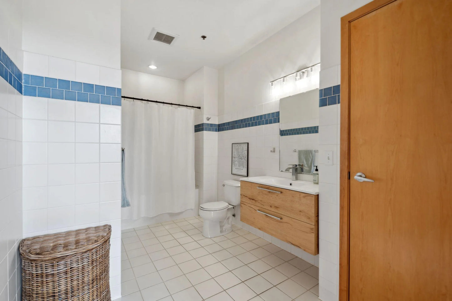 1701 Madison Street, Minneapolis, MN 55413
