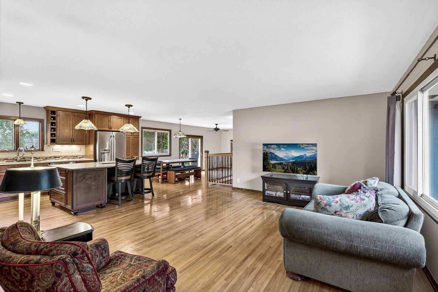 441 Walnut Lane, Apple Valley, MN 55124