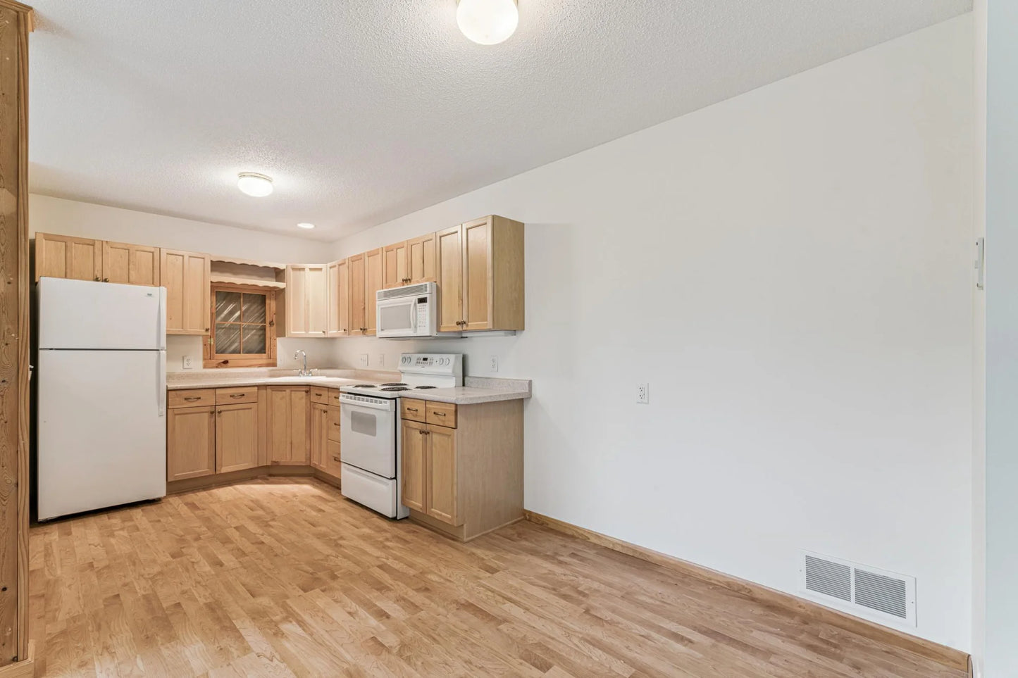 4611 19th Street, Forest Lake, MN 55025