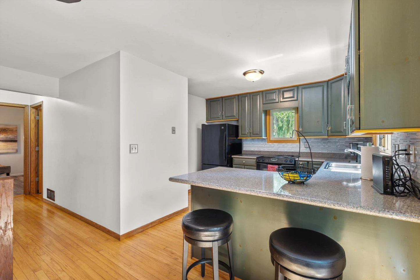 5554 Knoll Drive, Shoreview, MN 55126