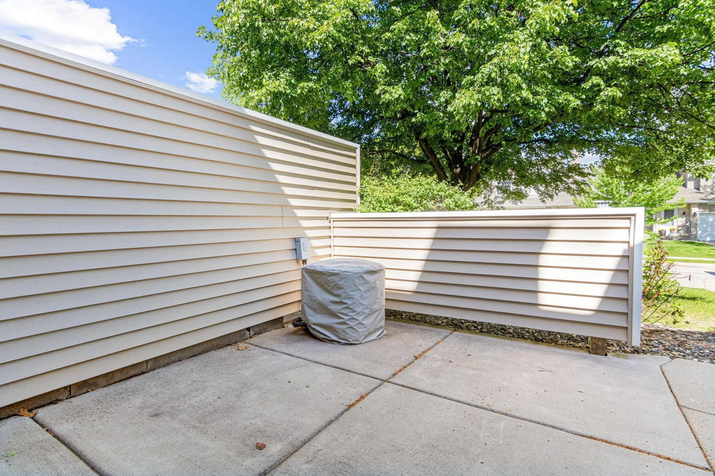 18341 Coneflower Lane, Eden Prairie, MN 55346