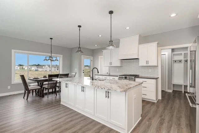 xxx Empire Trail, Lakeville, MN 55044