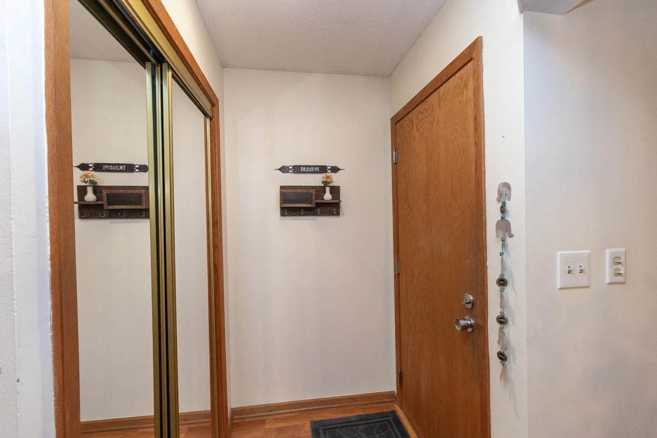 1269 Cleveland Avenue, Saint Paul, MN 55108