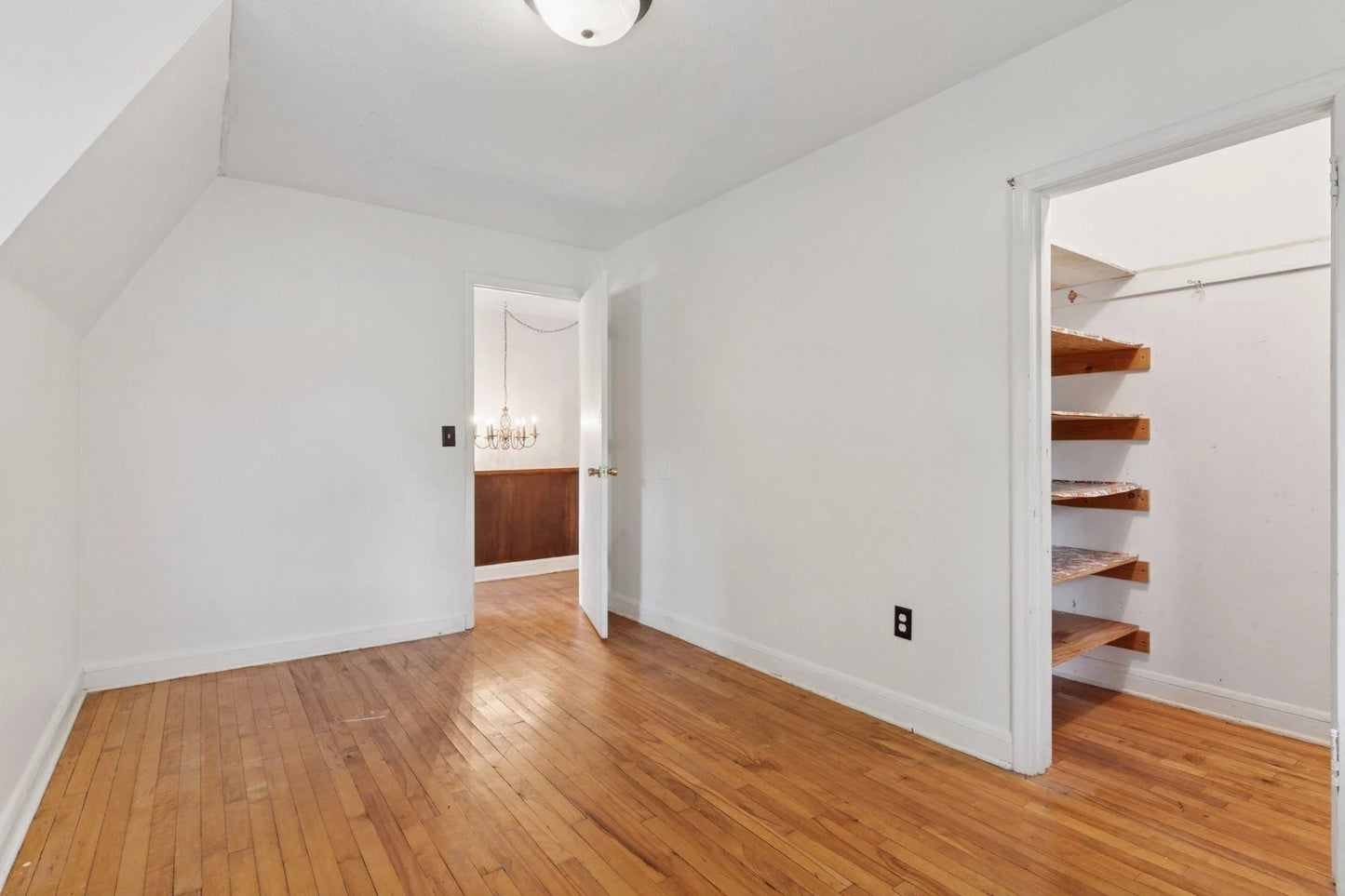 491 Burlington Road, Saint Paul, MN 55119