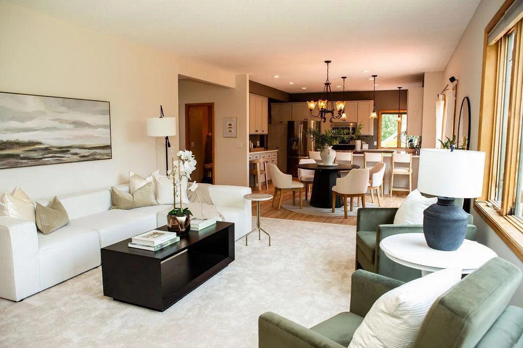 2505 Christian Drive, Chaska, MN 55318