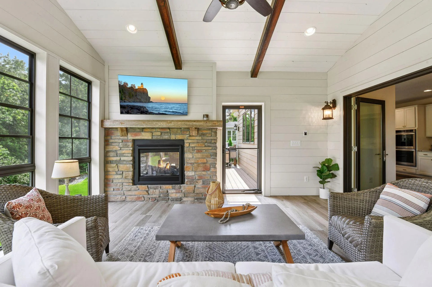 10009 Frederick Place, Eden Prairie, MN 55347