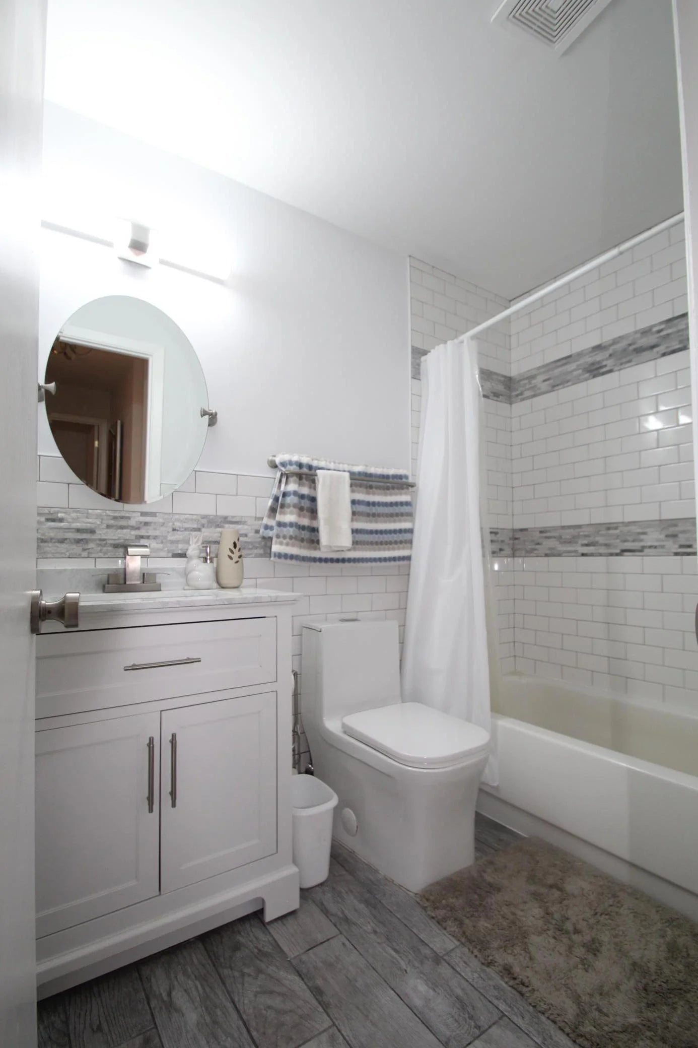 7310 York Avenue, Edina, MN 55435