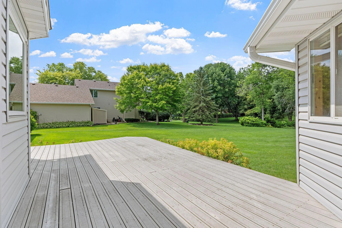 8347 Zanzibar Court, Maple Grove, MN 55311